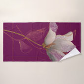 Magnolia blanche ligne dorée Magenta (Serviette de bain)