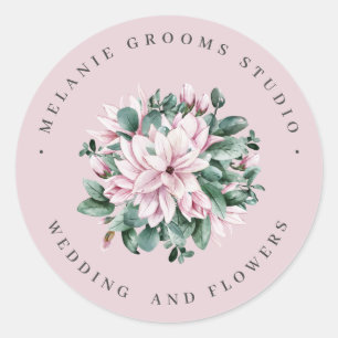 Magnolia en eucalyptus roze bloemen zakelijk ronde sticker