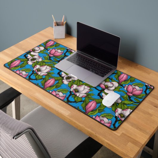 Magnolia en floraison sur bleu (Bureau 2)