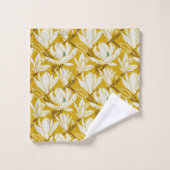 Magnolia graphic in mustard pattern (Gant de toilette)