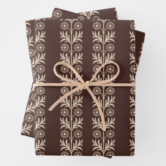 Mahogany Arts and Crafts Floral Stripe Inpakpapier Vel (In situ)