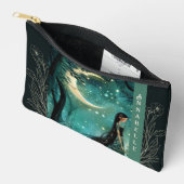 Maiden dans le petit sac d'accessoires au clair de (Ouvrir)