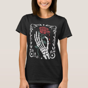 Main de squelette tenant une rose T-Shirt gothique
