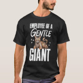Maine Coon Cat Employee of a Gentle Giant T-shirt (Voorkant)