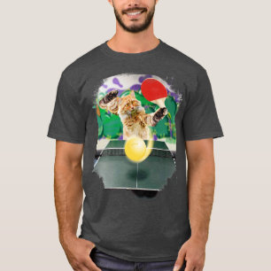 Maine Coon kat speelt tafeltennis pingpong T-shirt