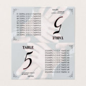 Mains d'un couple de Mariages gais avec anneaux (Outside Unfolded)