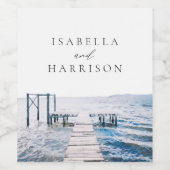 MAIRI Lake Pier Bestemming Waterverf Bruiloft Wijn Etiket (Enkel label)