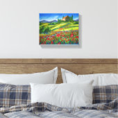 Maison ancienne près du champ de pavot. Toile tend (Insitu(Chambre))