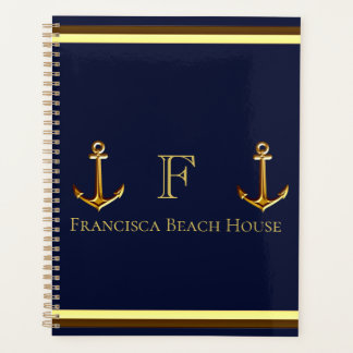 Maison de plage à l'ancre bleu marine côtier or