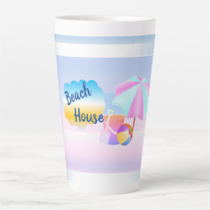 Maison de plage bleue et rose Latte Mug