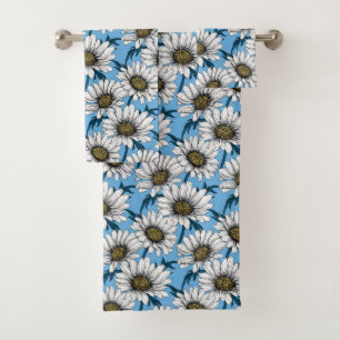 Maisonnettes, fleurs sauvages sur bleu