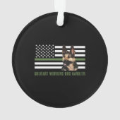 Maitre-chien de chien d'utilité militaire (dos)