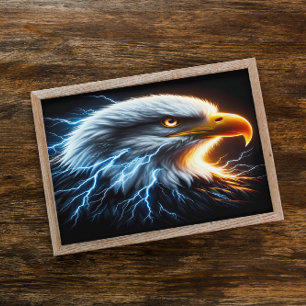 Majestic Eagle omhelzende bliksem Poster