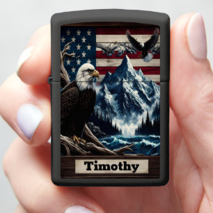 Majestic Eagle onder Amerikaanse vlag