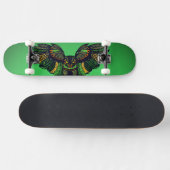 Majestic Emerald Owl Skateboard (Horizontaal)