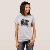 Majestic Pinto Feathers van Bihrle T-shirt (Voorkant volledig)