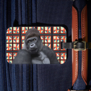 Majestic Sitting Gorilla Op Rode Geometrische Wild Bagagelabel
