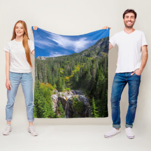 Majestueus Alpenwatervallandschap Fleece Deken