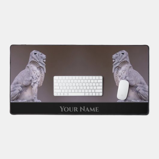 Majestueuze leeuwen als elegante stenen beelden be bureaumat (Keyboard & Muis)