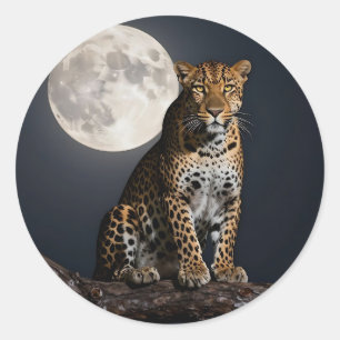 Majestueuze luipaard en volle maan   ronde sticker
