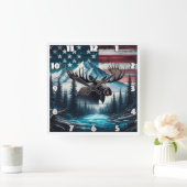 Majestueuze Moose met uitzicht op het Amerikaanse  Vierkante Klok (Huis)