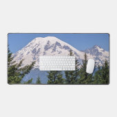 Majestueuze sneeuw bedekt Mount Rainier landschap Bureaumat (Keyboard & Muis)