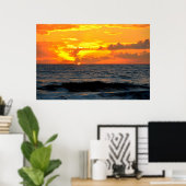 Majestueuze zonsopgang boven de oceaan poster (Thuiskantoor)