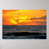 Majestueuze zonsopgang boven de oceaan poster (Voorkant)