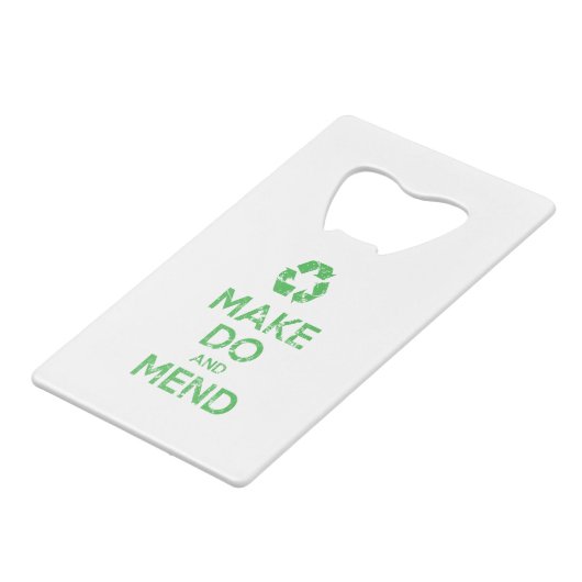 Make Do en Mend Kredietkaart Flessenopener (Voorkant Gekanteld)
