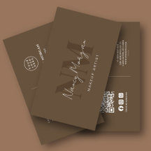 Make-up Bruin Monogram QR Code Logo