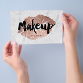 Makeup kunstenaar lips roos gouden marteling flyer (Hand)