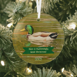 MALLARD DUCK GLIDING ACROSS POND GLAS ORNAMENT