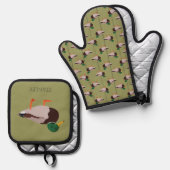 Mallard Duck Realistic Illustralized Personalized Ovenwant & Pannenlap Set (Voorkant / Achterkant)