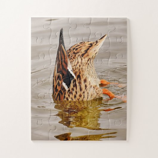 Mallard Duck voedt onderwater Legpuzzel (Verticaal)