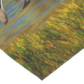 Mallard Ducks vliegen over de hond Korte Tafelloper (Hoek)