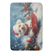 Maltese hond in slee laat het sneeuwen Kerstmis Badmat (Voorkant Verticaal)