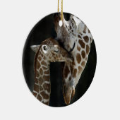 Mam en Baby Giraffe Cuddle Keramisch Ornament (Rechts)