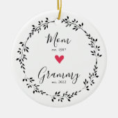 mam | Grammy Year Est. Heart Ceramic Ornament (Voorkant)