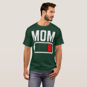  mam met lage oplaadbare ouderschap grappig t-shirt (Voorkant volledig)