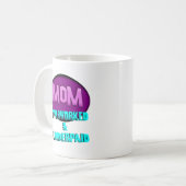 Mam, overwerkt en onderbetaald, met ovaal koffiemok (Voorkant links)