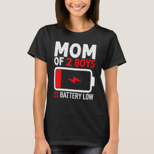 Mam van 2 jongens Lage Batterij van Son Moederdag  T-shirt