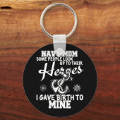 Mam van de marine... sommige mensen kijken naar hu sleutelhanger (Voorkant)