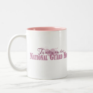 Mam van de Nationale Garde, probeer in mijn schoen Tweekleurige Koffiemok