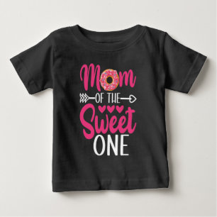 Mam van de Sweet One Sprinkst Donut