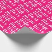 Mam vrouw baas hotroze aangepast script stijlvol cadeaupapier (Hoek)