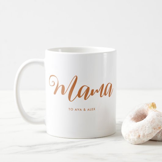 Mama Chic Boho Script en hart met Kinder namen Koffiemok (Met donut)