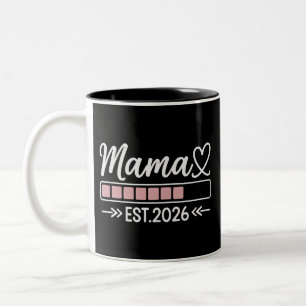 Mama est. 2026 Zwangerschapsaankondiging Moeder Tweekleurige Koffiemok