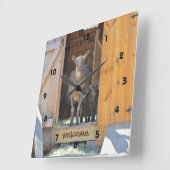 Mama et bébé chèvre Bienvenue Mur Horloge (Angle)