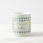 Mama in een miljoen groene narcissen in een pot koffiemok (Center)