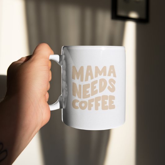 Maman a besoin d'une tasse de café